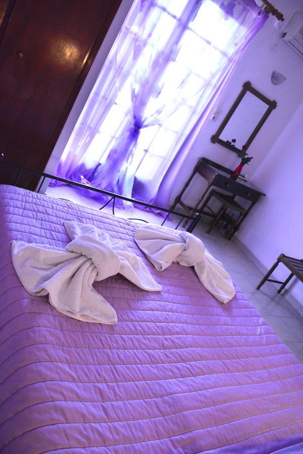 Voula Apartments Agia Marina  المظهر الخارجي الصورة